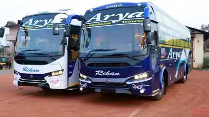 Arya Travels Bus-Front Image