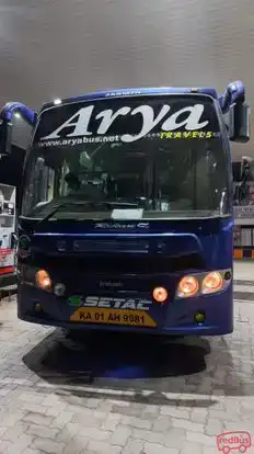 Arya Travels Bus-Front Image