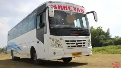 Shreyash Travels Bus-Front Image