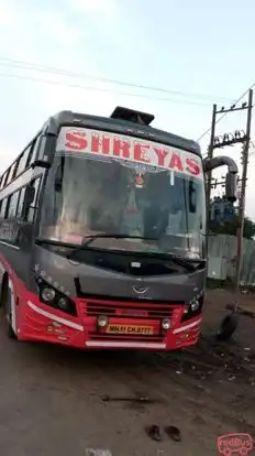Shreyash Travels Bus-Front Image