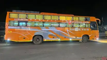Shreyash Travels Bus-Side Image