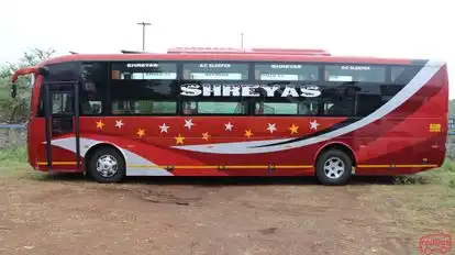 Shreyash Travels Bus-Side Image