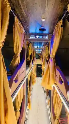 ARASAN ARASSI Bus-Front Image