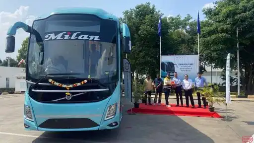 Milan Travels Bus-Front Image