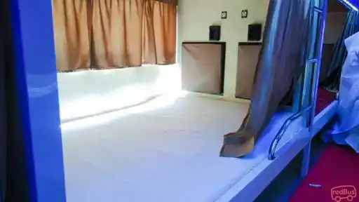 Siddharth Travels Bus-Front Image