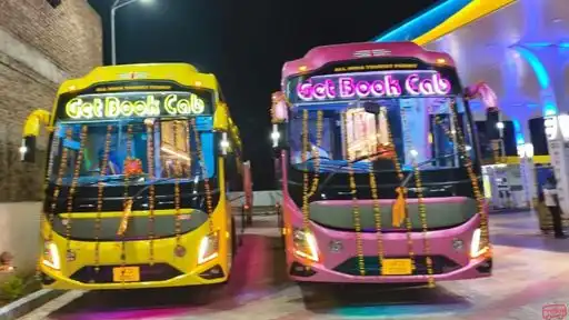 India Tours & Travels (GetBookCab) Bus-Front Image