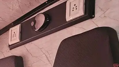 New Dharti Travels Bus-Amenities Image