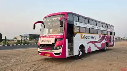 Discovery Travels Bus-Front Image