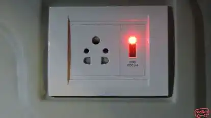 KSM Road Lines Bus-Amenities Image