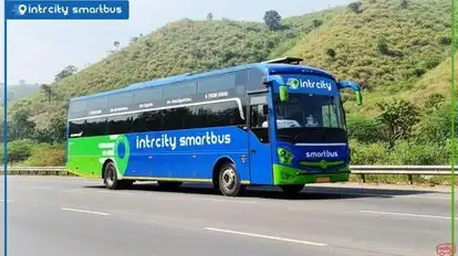 IntrCity SmartBus Bus-Side Image