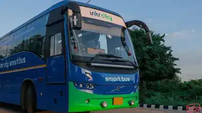 IntrCity SmartBus Bus-Front Image