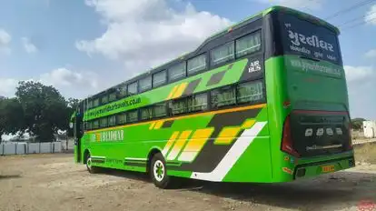 Jay Murlidhar Travels Bus-Side Image