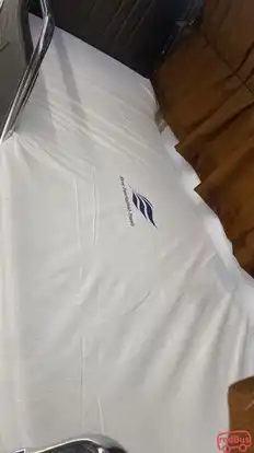 Shree Dwarkadhish Travels Bus-Seats Image