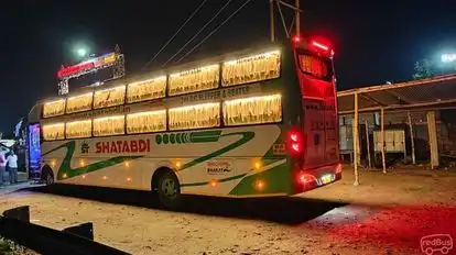 Shatabdi Travels Bus-Side Image