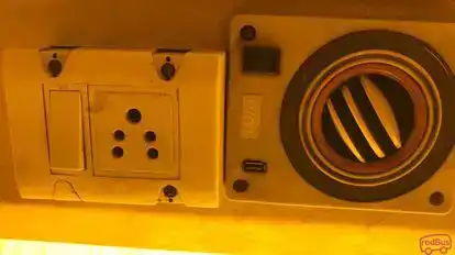 Jay Shree Ashapura Travels Bus-Amenities Image