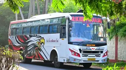 Sri Keerthana Sai Travels Bus-Side Image