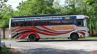 Sri Keerthana Sai Travels Bus-Side Image