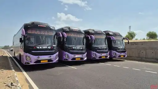 Dhareja Travels Bus-Front Image