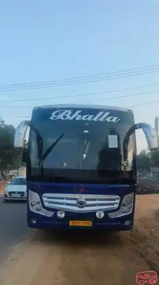 Deepak Travels Bus-Front Image