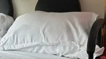 Pankaj & Jain Travels Bus-Amenities Image