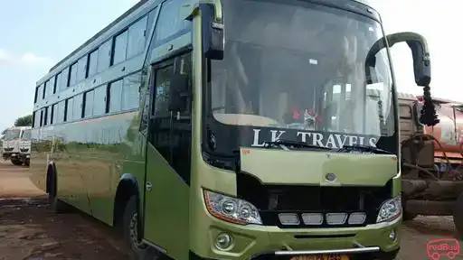 Rajdhani Travels Bus-Front Image