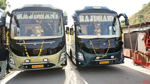 Rajdhani Travels Bus-Front Image