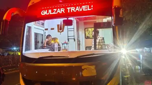 Gulzar Tours and Travels (Delhi) Bus-Front Image
