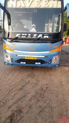 Gulzar Tours and Travels (Delhi) Bus-Front Image