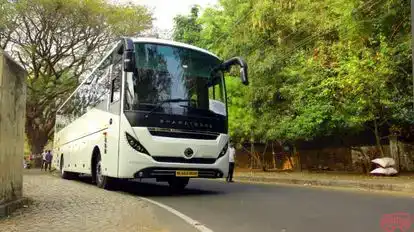 Royal Rich India Bus-Front Image