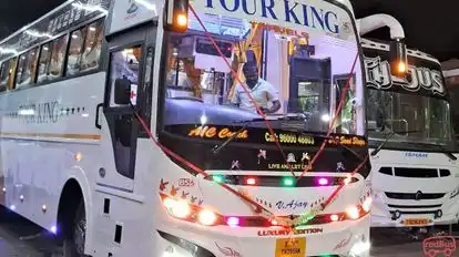 Tour king Bus-Front Image