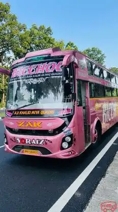 Bicchoo Travels Pvt Ltd Bus-Front Image
