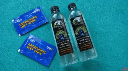 Rhythm Xpress Bus-Amenities Image