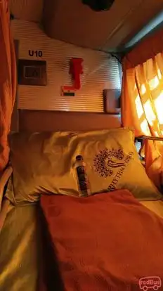 Rhythm Xpress Bus-Amenities Image