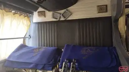 Rhythm Xpress Bus-Amenities Image