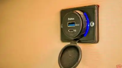 KNT  Travels Bus-Amenities Image