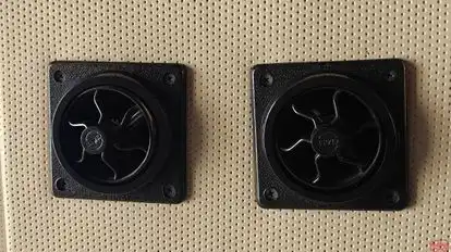 Hindusthan Travels Bus-Amenities Image