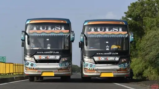 Tulsi Travels Bus-Front Image