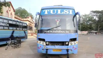 Tulsi Travels Bus-Front Image