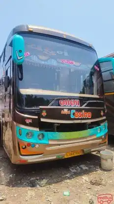 Yadunandan Travels Bus-Front Image