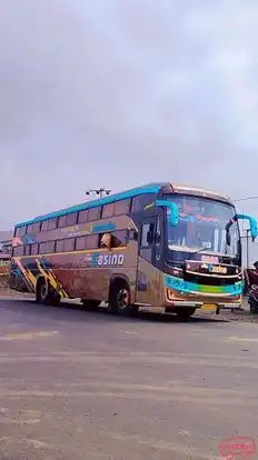 Yadunandan Travels Bus-Side Image