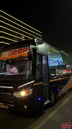 Deep Travels Bus-Side Image