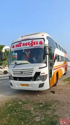 Shree Arbuda Travels Bus-Front Image