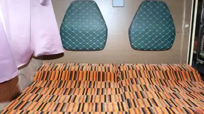 Shree Krishna Travels Bus-Amenities Image