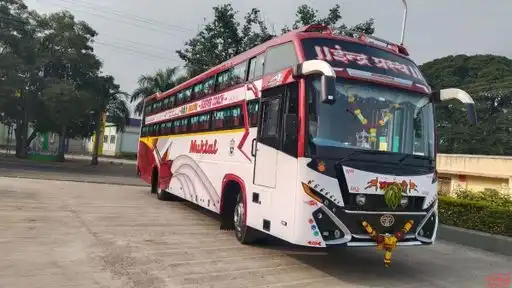 Arnavi Travel Bus-Front Image