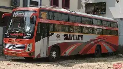 SHREE NEW SANTINATH TRAVELS Bus-Side Image