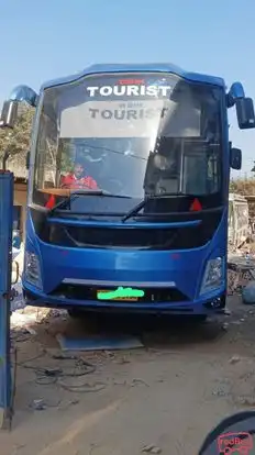 PAL Travel Lines Bus-Front Image