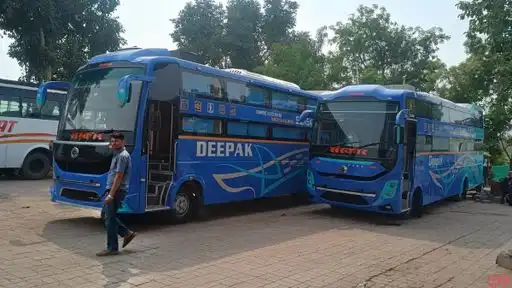 Sanskar Travels Bus-Front Image