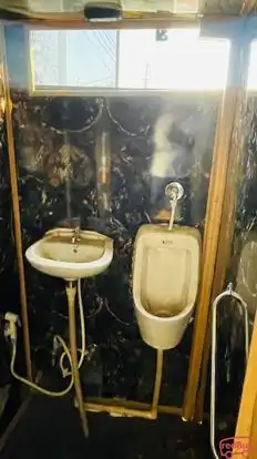 Baba Travels Mathura Bus-Amenities Image