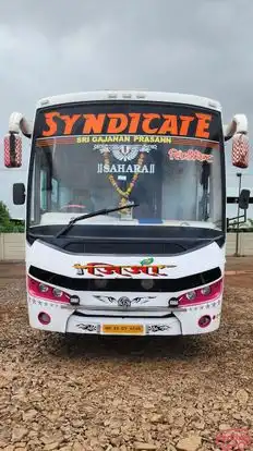 Sahara Travells Bus-Front Image