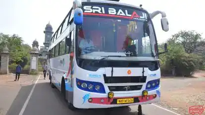 Sri Balaji Holidays Bus-Front Image
